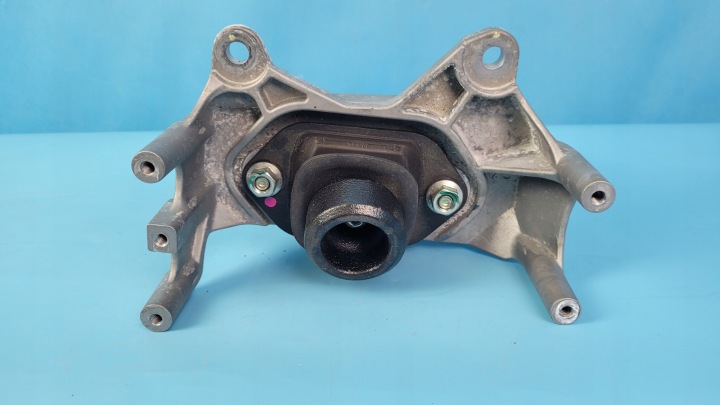 фото №7, Nissan qashqai iii j12 23r кронштейн подушка коробки 112546ub5a
