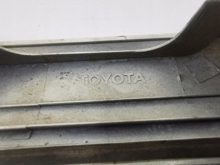 фото №11, Молдинг накладка крышки багажника toyota corolla e15 / 6811-02330