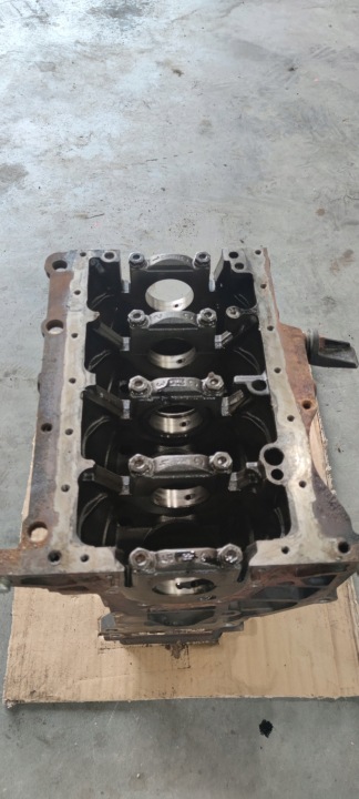 фото №10, Блок  двигуна audi vw seat bkd 1.9 2.0 tdi 038021cf