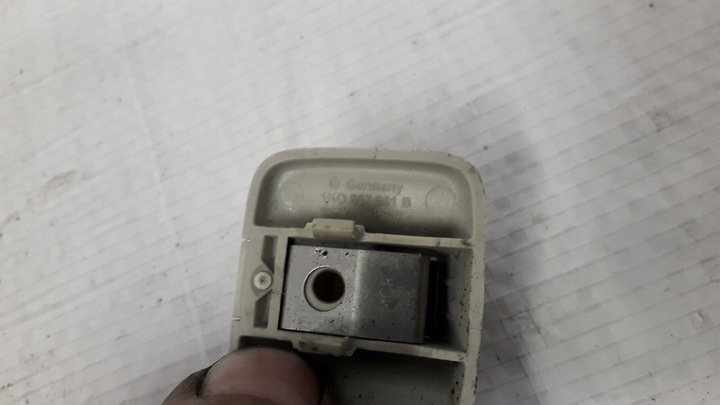 фото №3, Volkswagen golf plus тримач захисні накладки сонцезахисний люк 1k0957561b