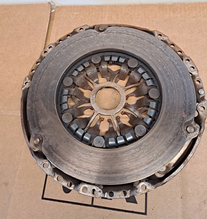 фото №7, Зчеплення колесо диск притиск megane iv 1.6 dci