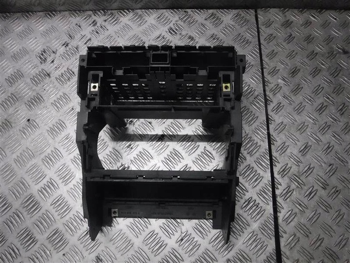 фото №1, Рамка корзина 1din audi a4 b6 b7