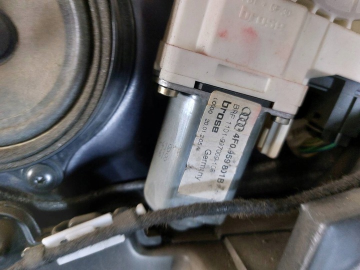 фото №7, Двері комплектні лівий перед audi a6 c6 lz7q