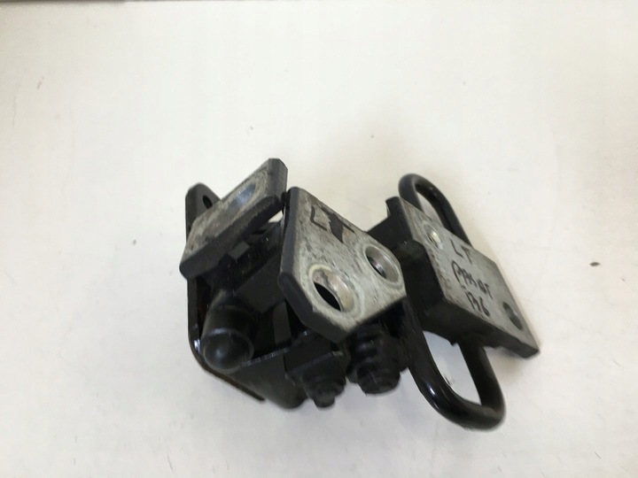 фото №16, Vw passat b6 петля двері зад праві лівий комплект lc9x l041 lo41