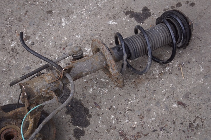 фото №12, Поворотна опора амортизатор лівий перед nissan juke f15