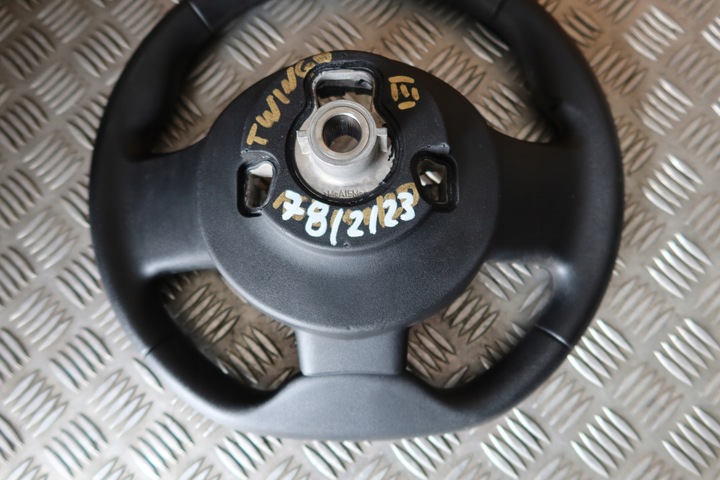 фото №8, Руль twingo iii 484004149r