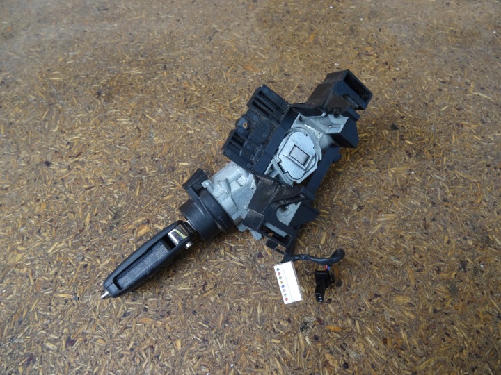 фото №13, Audi a3 8v замок зажигания ключ комплект 1k0905851 5q0905865 8v0837220