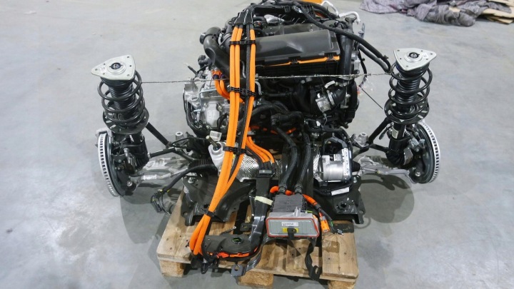 фото №9, Двигатель ds7 crossback рестайлинг 1.6 thp гибрид 2023r. 10fkbj