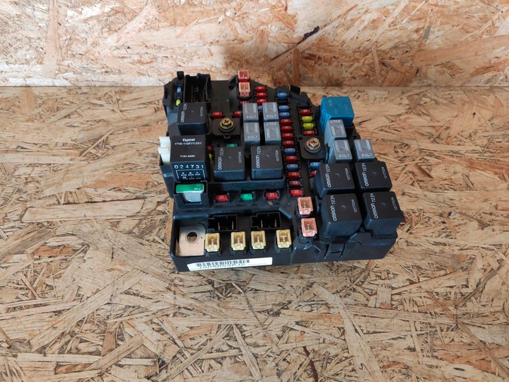 фото №6, Коробка запобіжників cadillac cts i 3.2 v6