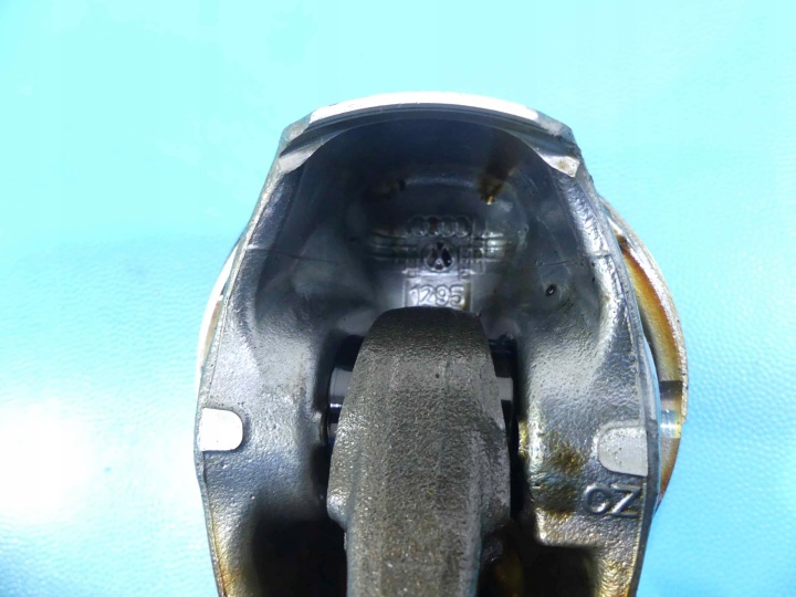 фото №5, Поршень 1295 шатун audi a3 8p 1.8 tfsi двигун bzb