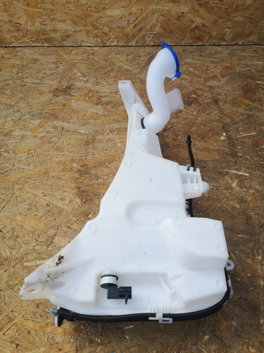 фото №1, Ford kuga mk3 бачок омывателя lv4b-13k175 1помпа