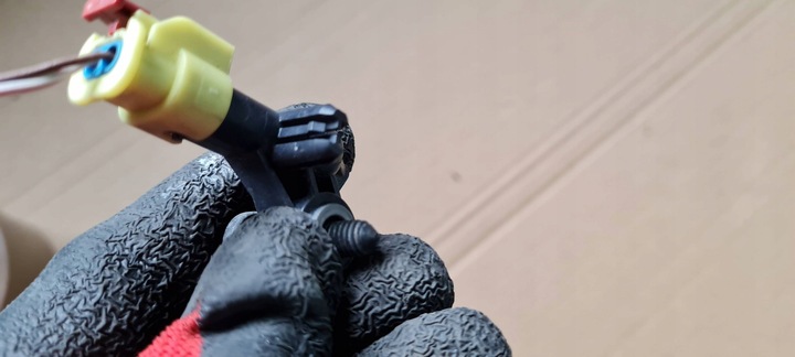 фото №5, Rs5 8w рестайлинг s5 a5 датчик ударный штекер разъём 4m0959651 a4 b8 8w s4