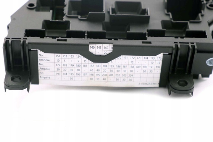 фото №10, Bmw f01 f02 f10 f11 коробка запобіжників 9252813