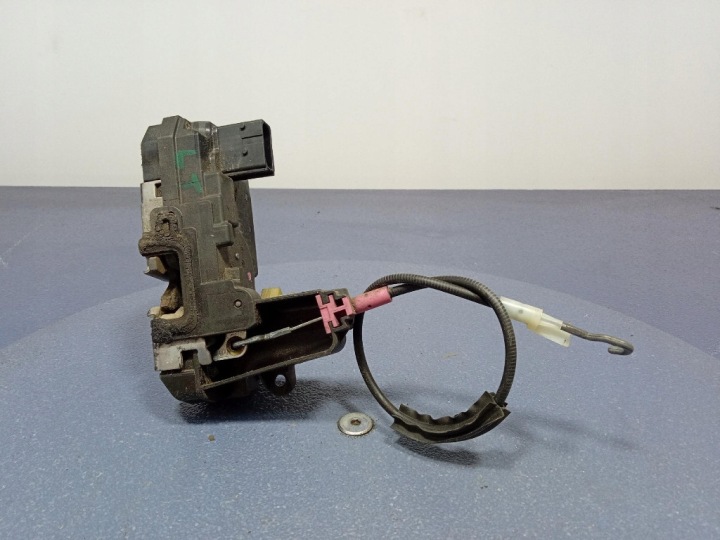 фото №5, Opel astra iii h замок дверь зад левое 5 pin 13128115