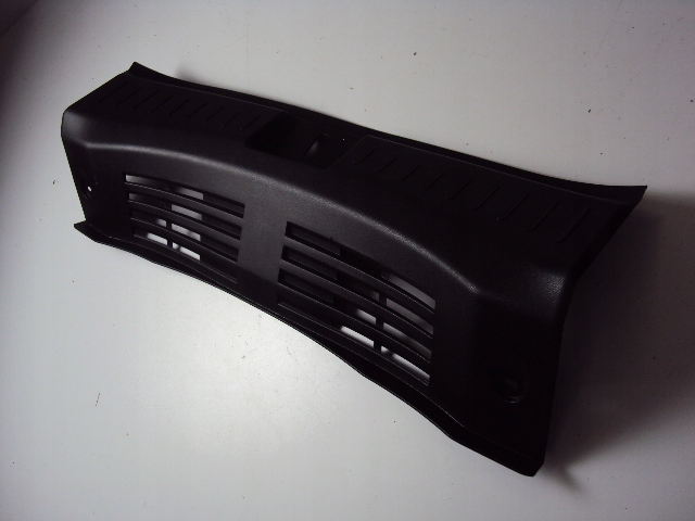 фото №1, Защита ремня зад lancia ypsilon iii 2011-