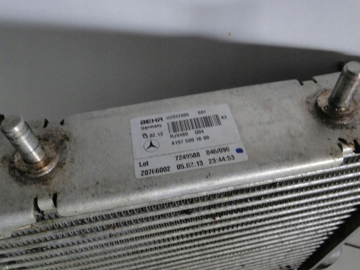 фото №6, Mercedes c клас w204 204 радіаторів масла 63 amg