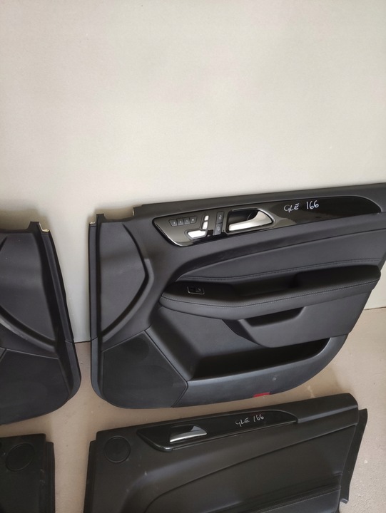 фото №6, Mercedes w166 gle suv засіб сидіння диван обшивки шкіра