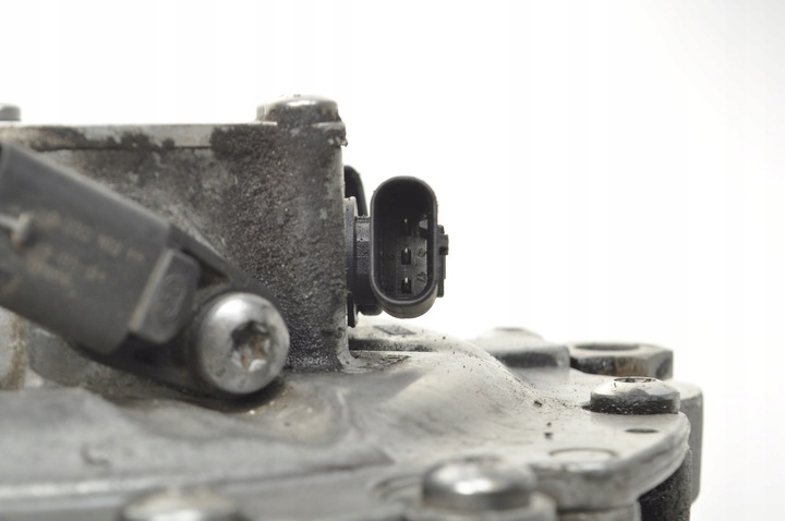 фото №10, Volvo v60 2.4 d6 плагин гибрид генератор 36050604 31473906 30659150