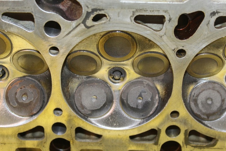 фото №13, Головка левая a6 c5 a4 b5 2.4 b 078103373ah arj