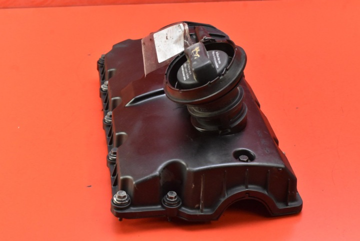 фото №7, Крышка клапанов корпус 038103475n/p vw polo 4 iv 9n 1.9 tdi 131 km 01-05