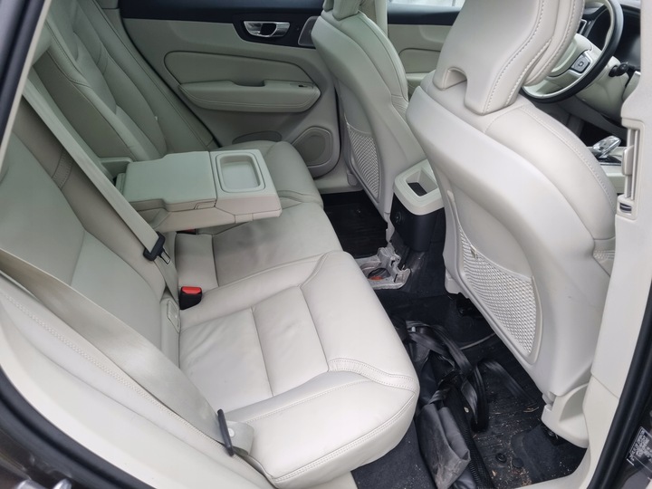 фото №8, Volvo xc60 ii сиденья диван кожа з підігрівом вентилируемые обшивки обивка