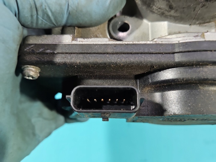 фото №7, Дросельна заслінка subaru impreza iii gh sera526-01 g8929 rme50-300 1.5 boxer