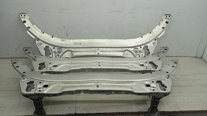 фото №1, Mercedes c класс w205 pas усилитель перед