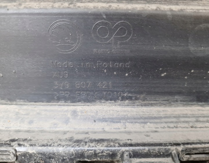 фото №8, Skoda superb iii універсал 3v9807421 15-18 задній бампер оригінал