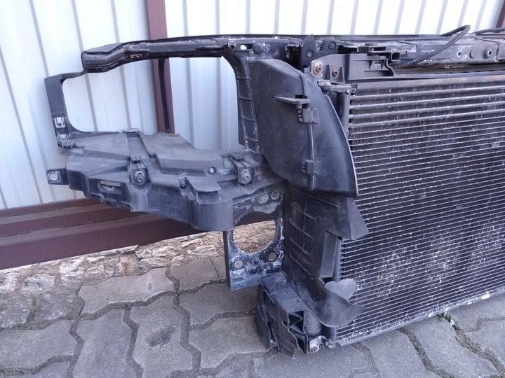 фото №2, 4e0121025h audi a8 d3 3.7 4.2 pas переднее радиатор оригинал