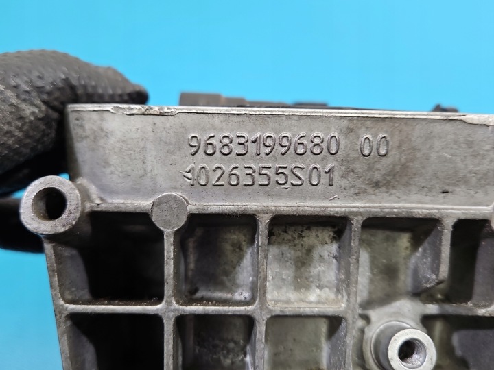 фото №10, Корпус фильтра топлива citroen ds5 11-15 2,0 hdi 9813802280 1040354s02