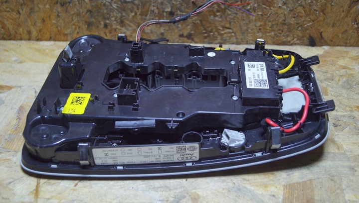 фото №12, Лампа потолок audi a4 b9 8w0947135d ls73