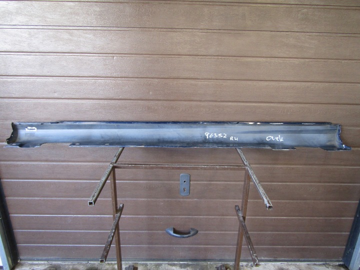 фото №9, Планка порогова права mercedes c w204 204 amg sedan універсал