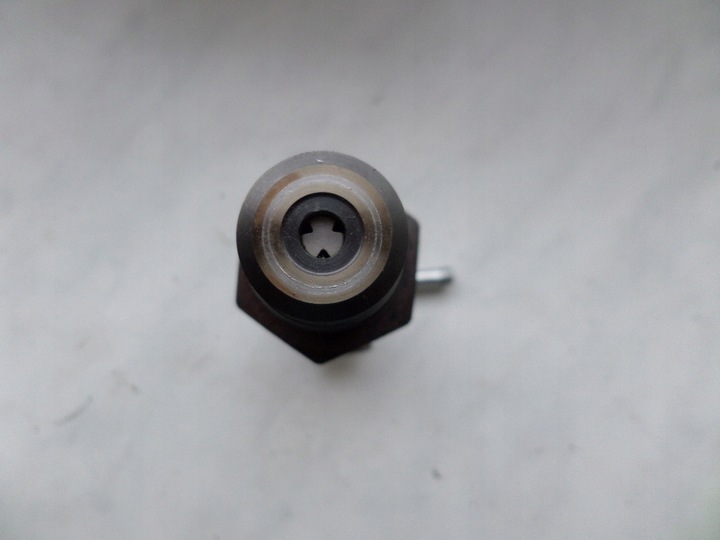 фото №7, Датчик клапан пального планки toyota avensis t25 d4d