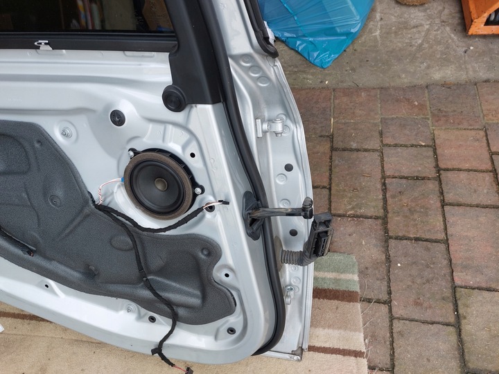 фото №8, Дверь левая перед зад bmw f30 15r a83