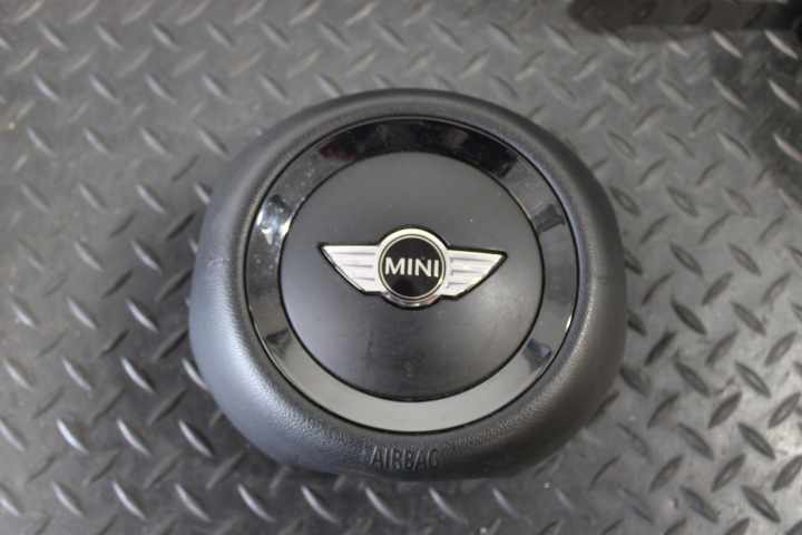 фото №6, Торпедо консоль подушка  подушки шкіра mini clubman r55 cooper r56 2.0d