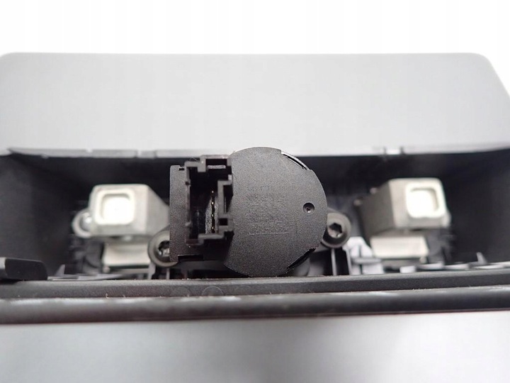 фото №7, Дисплей екран монітор європа tesla модель y 22r