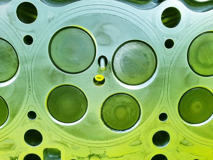 фото №8, Головка правая audi a4 b8 a6 c7 a8 d4 q7 touareg phaeton 3.0 tdi 0594ap