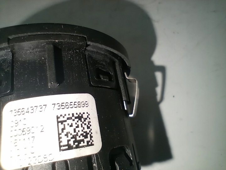фото №8, Fiat 500l переключатель esp 735643737 европа