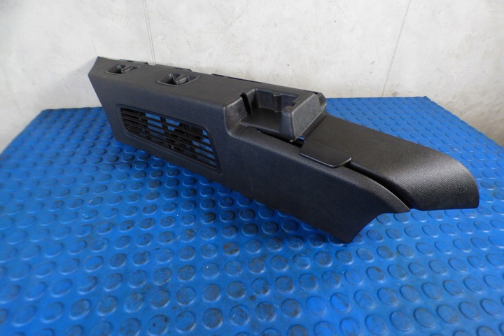 фото №8, Защита боковина багажника левая правая зад 32239860 32239861 volvo v60 ii iii