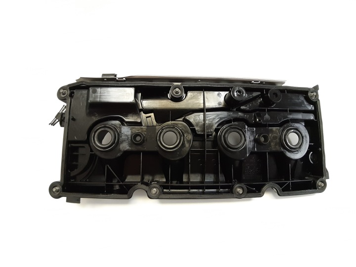 фото №6, Кришка клапанів audi a4 b9 2.0 tdi 03l103469ad deu