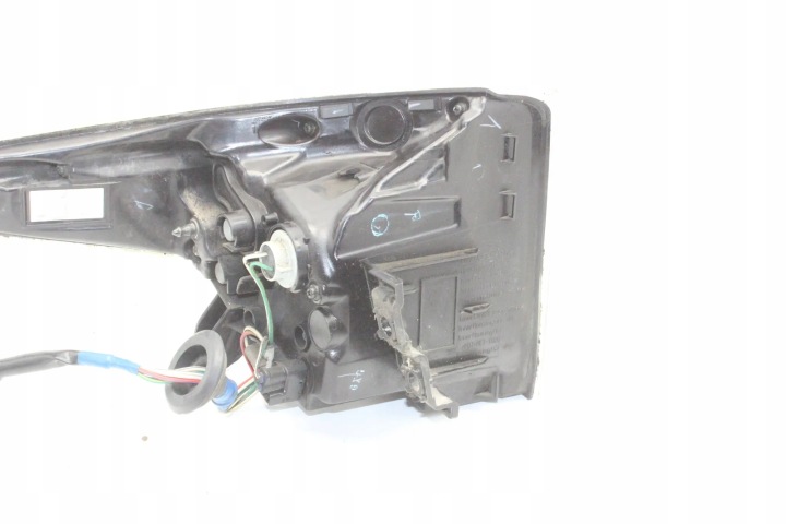 фото №9, Фара права задня toyota prius _w5_ 8155047281 1.8l гібрид 90kw 2016