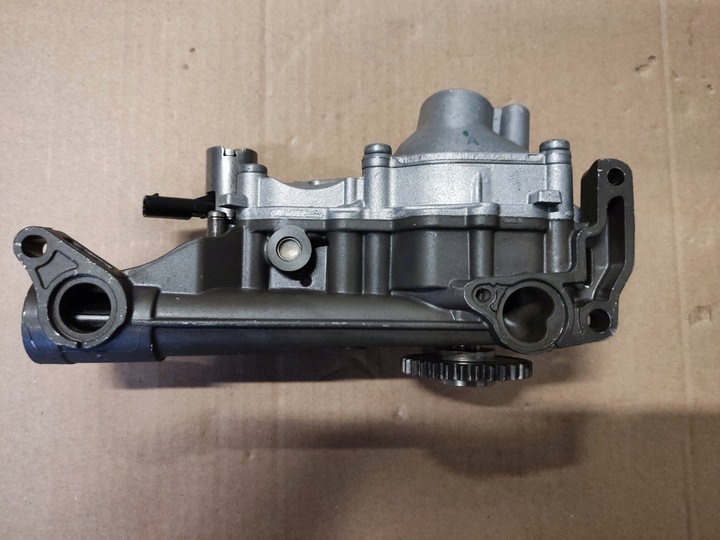 фото №6, Насос масла mercedes a2641800001 r2641810001