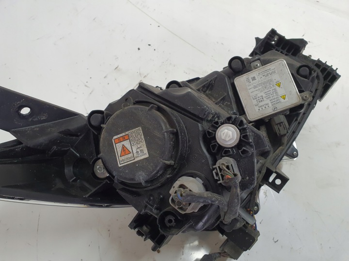 фото №6, Mazda 3 iii bm bi-xenon фара передня 13-17r. євро bhr251040 na запчастини!!!