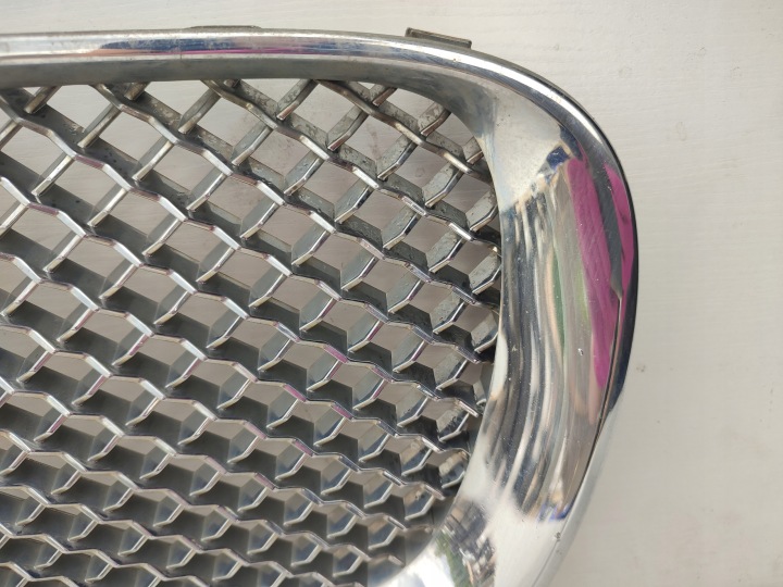 фото №7, Решётка радиатора jaguar xf x250 07-11 оригинал 8x23-8a100-aa