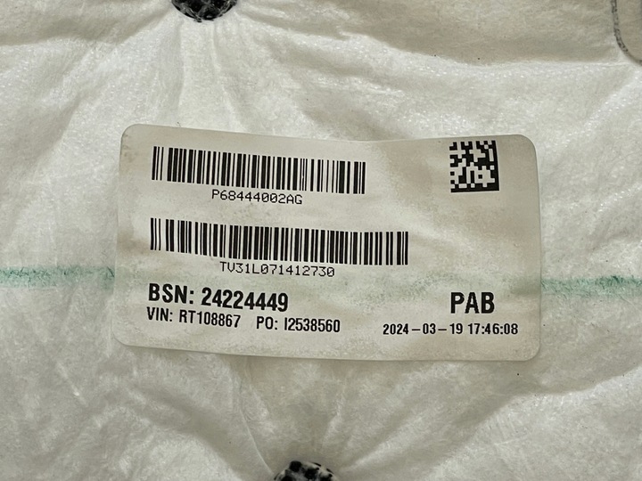 фото №16, Jeep compass ii рестайлинг 21- панель раздаточная консоль usa