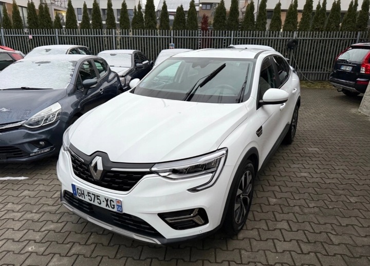 фото №1, Renault arkana білий бампер перед капот лампа крило led ovqxb 1.6 e-tech