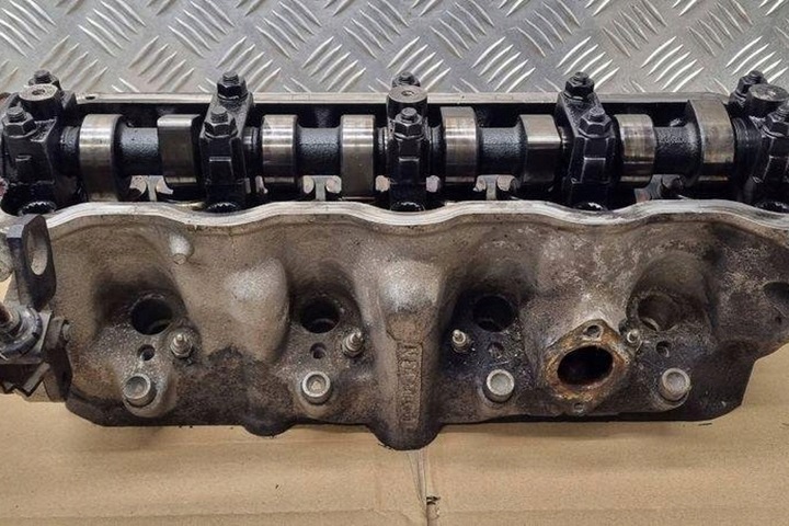 фото №7, Головка двигуна vw passat b7 аксесуар 365 028103373n 1.9l дизель 1998