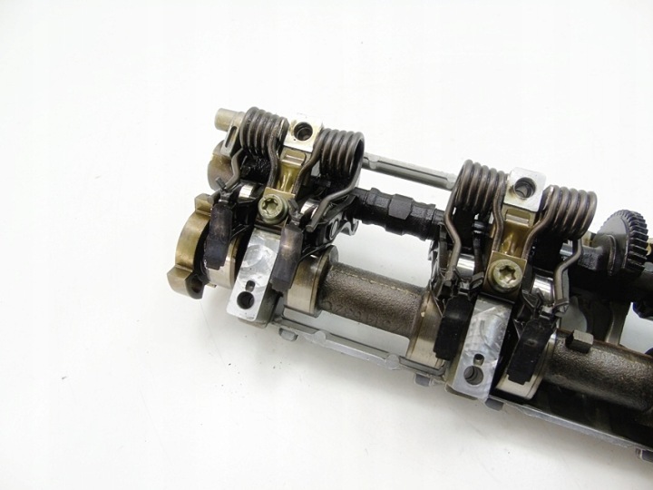 фото №8, Вали грм 4.4 n62 bmw 5 6 7 x5 e60 e61 e63 e64 e65 e66 alpina 7506172