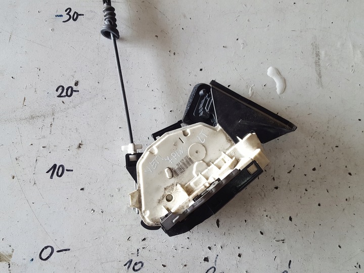 фото №1, Skoda yeti 09-13r замок дверь левый зад 7 pin