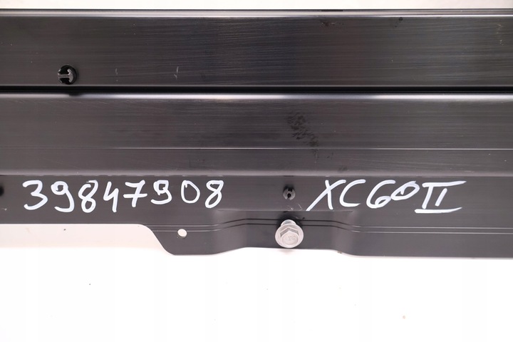 фото №9, Volvo xc60 ii панорама люк 39847908